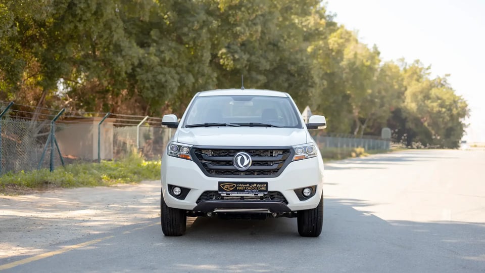 Used 2024 Dongfeng Rich 6 Double Cabin in White – Front View for Sale at First Choice Cars Dubai Sharjah