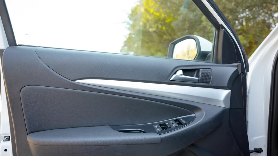 Used 2024 Dongfeng Rich 6 Double Cabin in White – Driver Door Panel Full View for Sale at First Choice Cars Dubai Sharjah