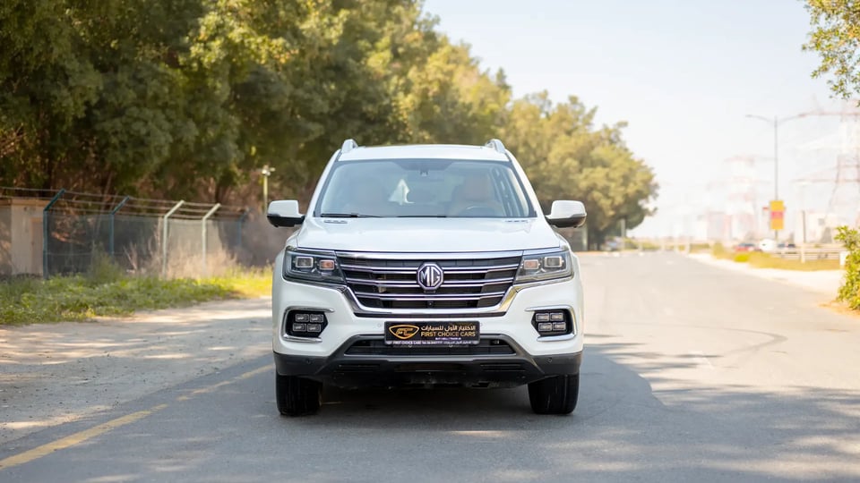 Used 2021 MG RX8 Luxury in White – Front View for Sale at First Choice Cars Dubai Sharjah