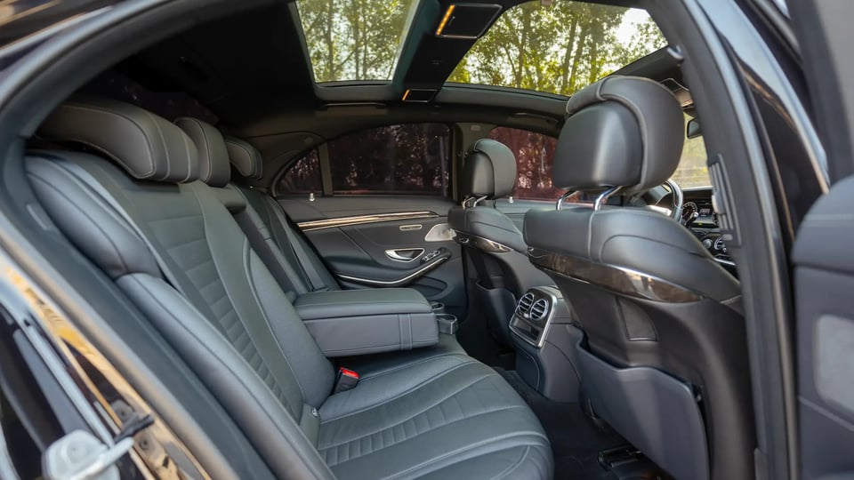 Used 2017 Mercedes-Benz S-Class S 400 in Black – Rear Passenger Side Cabin View for Sale at First Choice Cars Dubai Sharjah