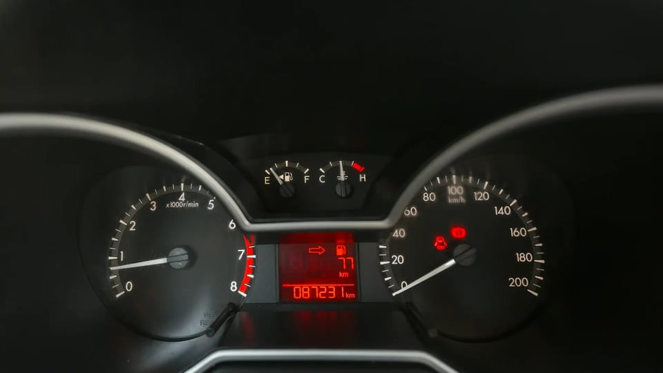 Used 2020 Mazda BT-50 XS in White – Odometer / Mileage Reading View for Sale at First Choice Cars Dubai Sharjah