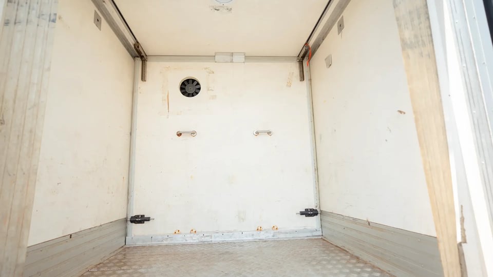Used 2020 Mitsubishi Canter Freezer Box in White – Chiller Box Rear Opening View for Sale at First Choice Cars Dubai Sharjah