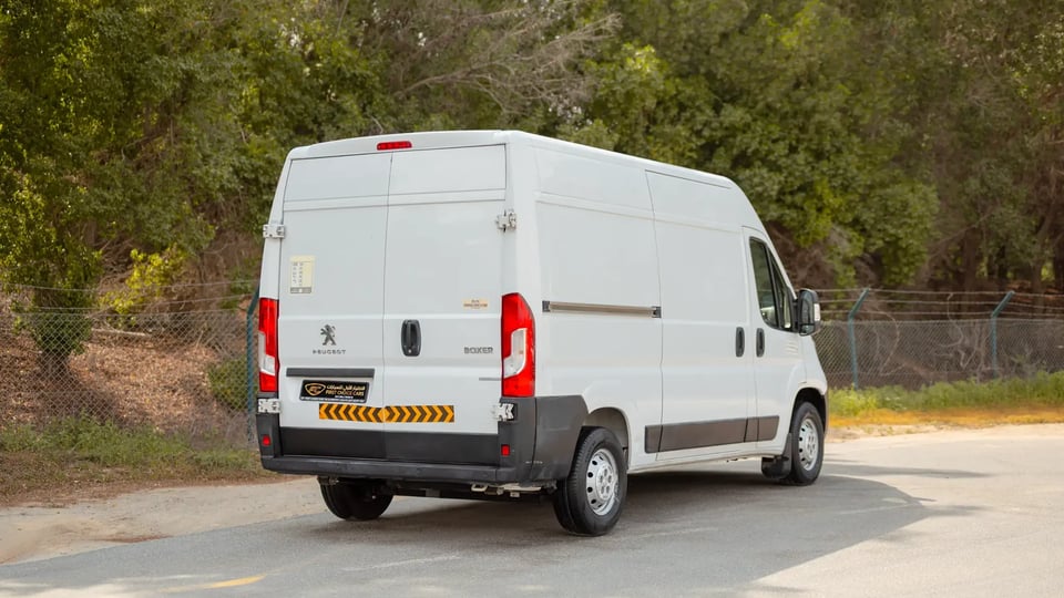 Used 2023 Peugeot Boxer L2h2 in White – Right Back Diagonal (45°) View for Sale at First Choice Cars Dubai Sharjah