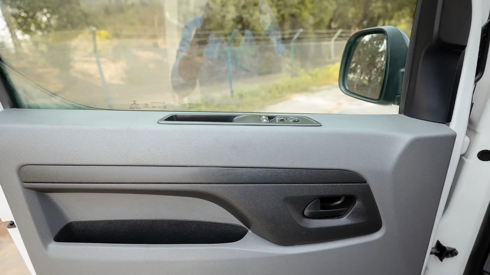 Used 2022 Peugeot Expert L3 in White – Driver Door Panel Full View for Sale at First Choice Cars Dubai Sharjah