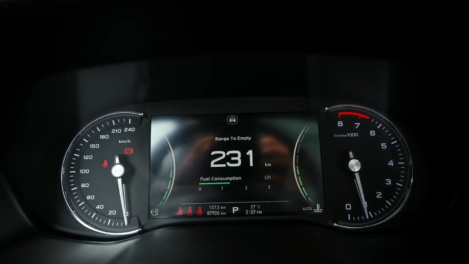 Used 2022 MG RX8 Luxury in Silver – Odometer / Mileage Reading View for Sale at First Choice Cars Dubai Sharjah