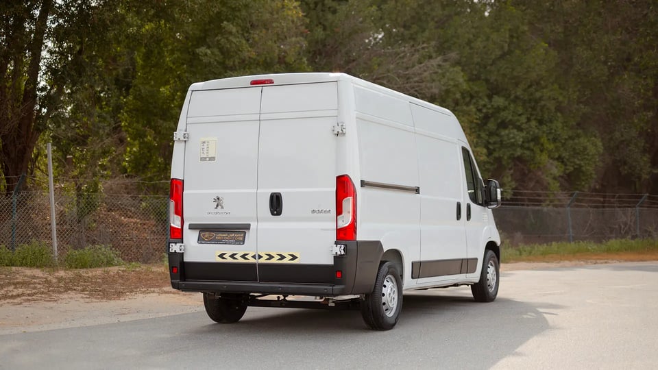 Used 2023 Peugeot Boxer L2h2 in White – Right Back Diagonal (45°) View for Sale at First Choice Cars Dubai Sharjah