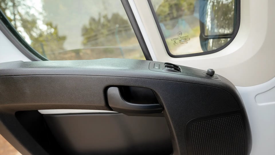 Used 2023 Peugeot Boxer L2h2 in White – Driver Door Panel Full View for Sale at First Choice Cars Dubai Sharjah