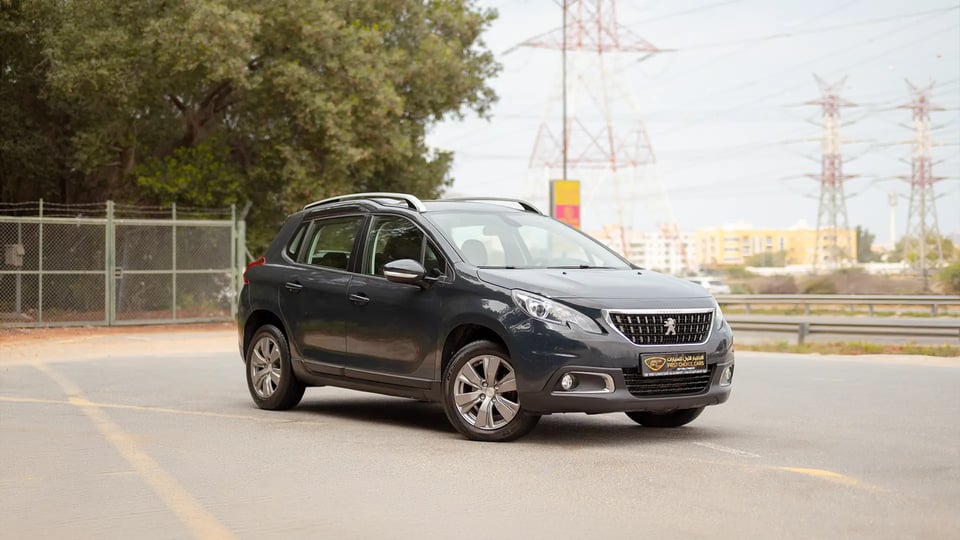 Used 2020 Peugeot 2008 Active in Black – Right Front Diagonal (45°) View for Sale at First Choice Cars Dubai Sharjah
