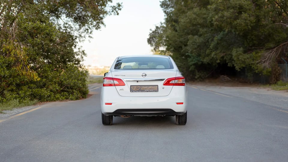 Used 2019 Nissan Sentra S in White – Back/Rear View for Sale at First Choice Cars Dubai Sharjah