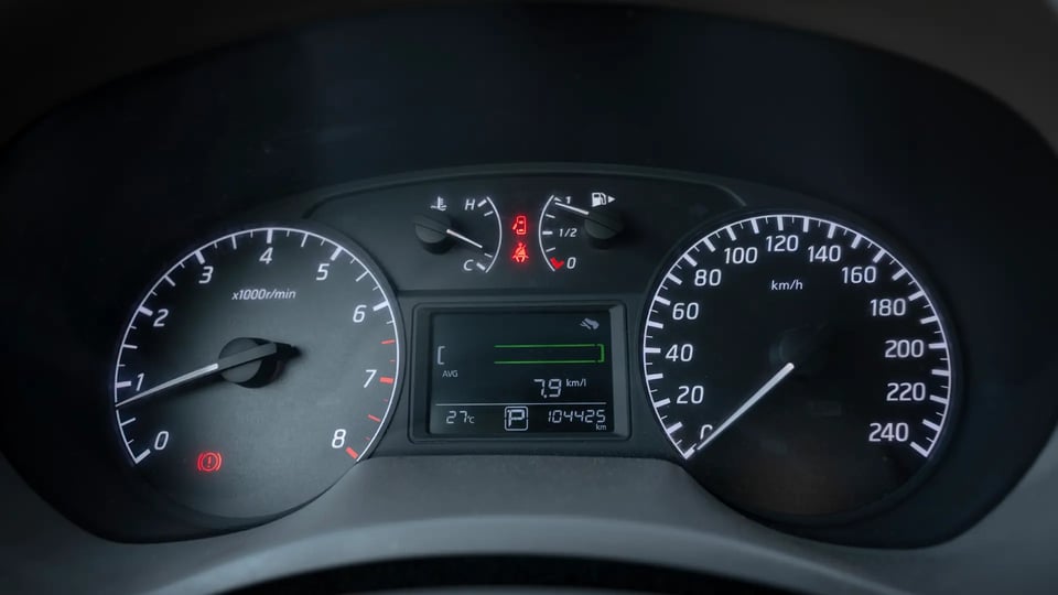 Used 2019 Nissan Sentra S in White – Odometer / Mileage Reading View for Sale at First Choice Cars Dubai Sharjah