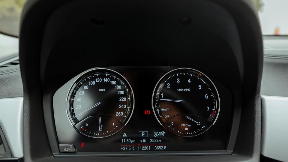 Used 2020 BMW X2 S-Drive 20i in White – Odometer / Mileage Reading View for Sale at First Choice Cars Dubai Sharjah