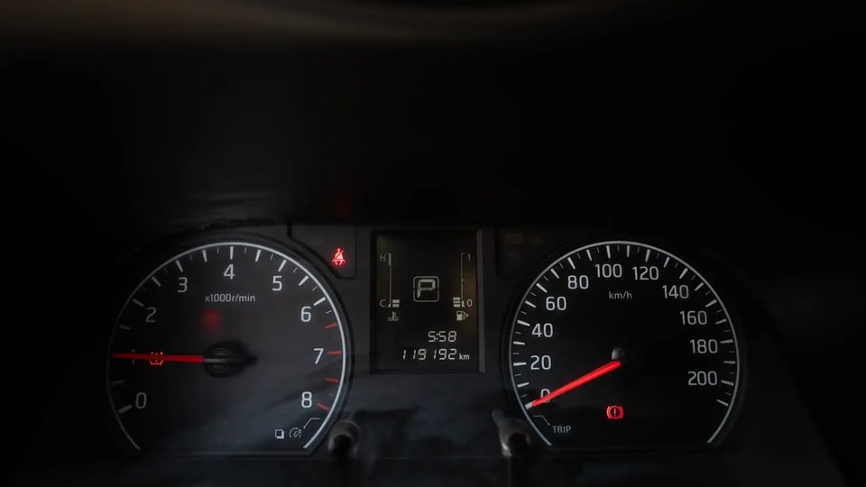 Used 2023 Nissan Urvan High Roof in White – Odometer / Mileage Reading View for Sale at First Choice Cars Dubai Sharjah