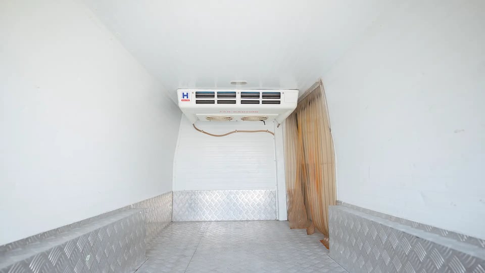 Used 2022 Peugeot Expert L3 in White – Chiller Box Rear Opening View for Sale at First Choice Cars Dubai Sharjah