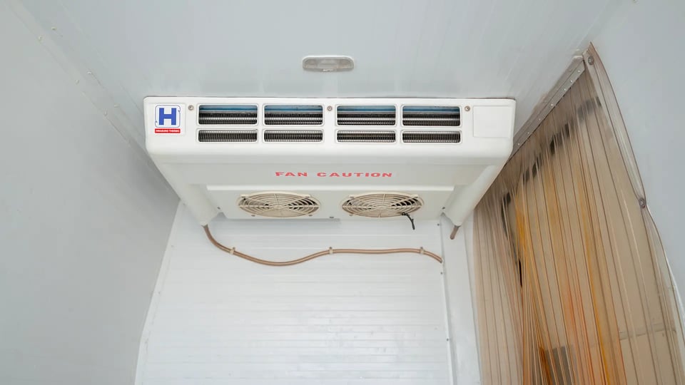 Used 2022 Peugeot Expert L3 in White – Chiller Cooling Unit View for Sale at First Choice Cars Dubai Sharjah