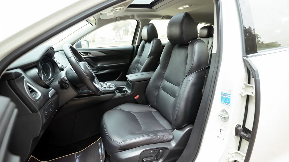 Used 2020 Mazda CX-9 GT in White – Front Driver Side Cabin View for Sale at First Choice Cars Dubai Sharjah