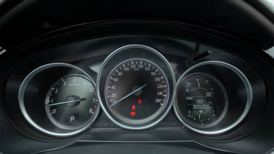 Used 2020 Mazda CX-9 GT in White – Odometer / Mileage Reading View for Sale at First Choice Cars Dubai Sharjah