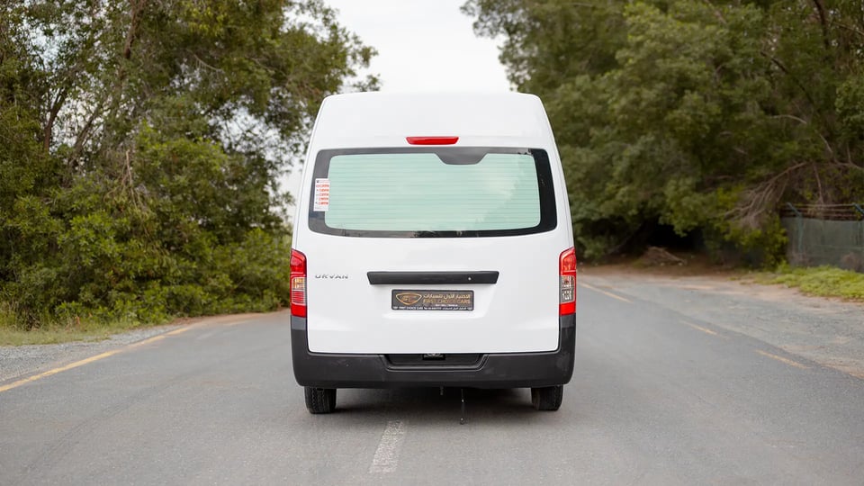 Used 2022 Nissan Urvan High Roof in White – Back/Rear View for Sale at First Choice Cars Dubai Sharjah