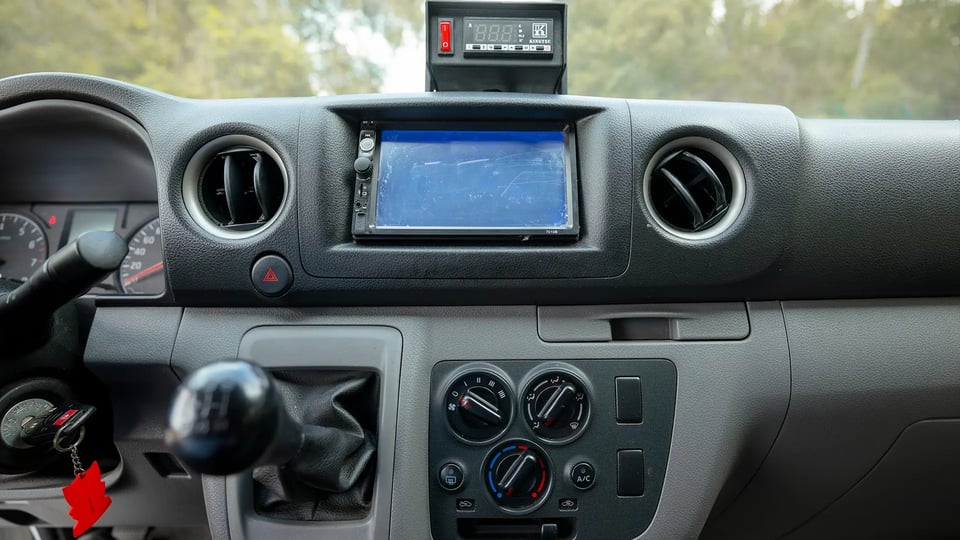 Used 2022 Nissan Urvan High Roof in White – Infotainment / Touchscreen System for Sale at First Choice Cars Dubai Sharjah