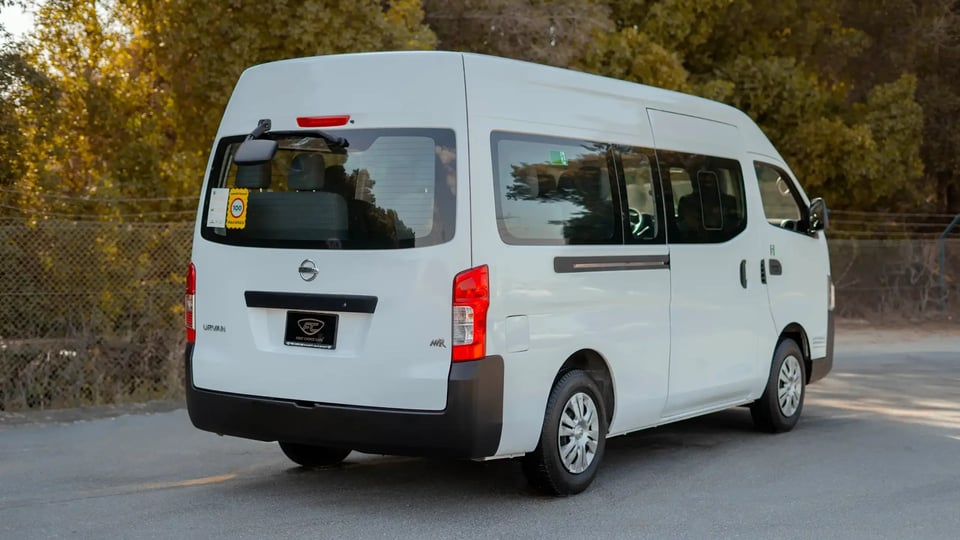Used 2019 Nissan Urvan High Roof in White – Right Back Diagonal (45°) View for Sale at First Choice Cars Dubai Sharjah