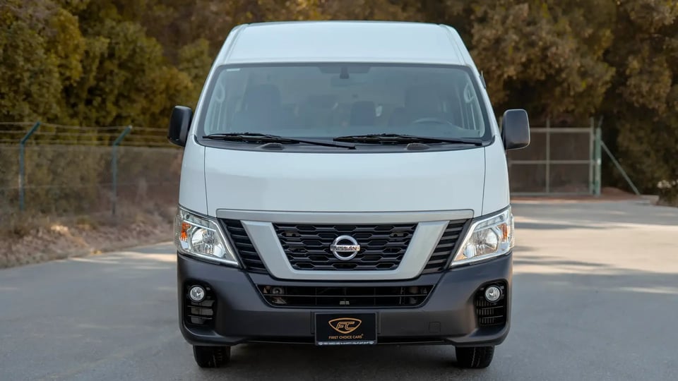 Used 2019 Nissan Urvan High Roof in White – Front View for Sale at First Choice Cars Dubai Sharjah