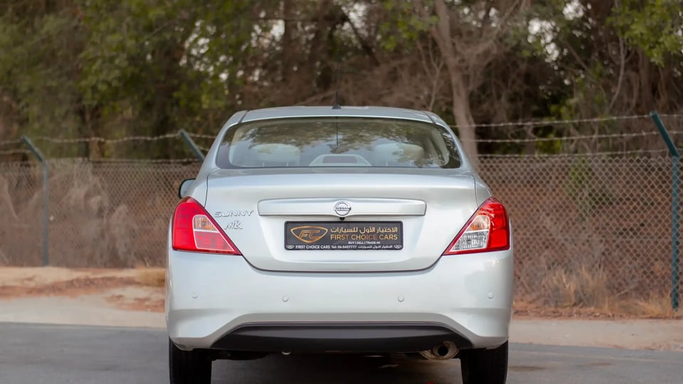 Used 2022 Nissan Sunny SV in Silver – Back/Rear View for Sale at First Choice Cars Dubai Sharjah