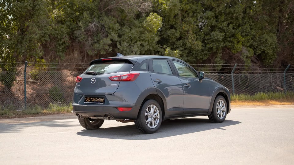 Used 2023 Mazda CX-3 GS in Grey – Right Back Diagonal (45°) View for Sale at First Choice Cars Dubai Sharjah