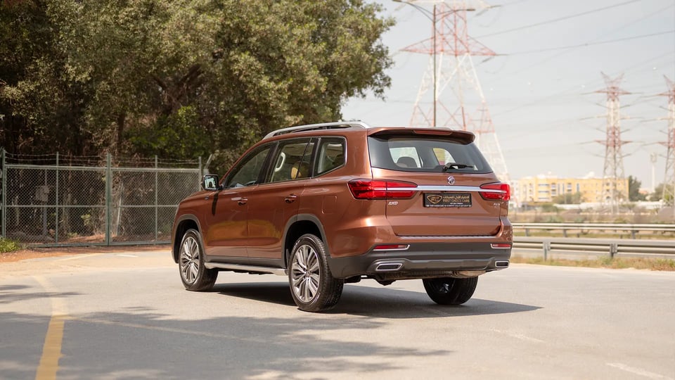 Used 2021 MG RX8 Luxury in Brown – Left Back Diagonal (45°) View for Sale at First Choice Cars Dubai Sharjah