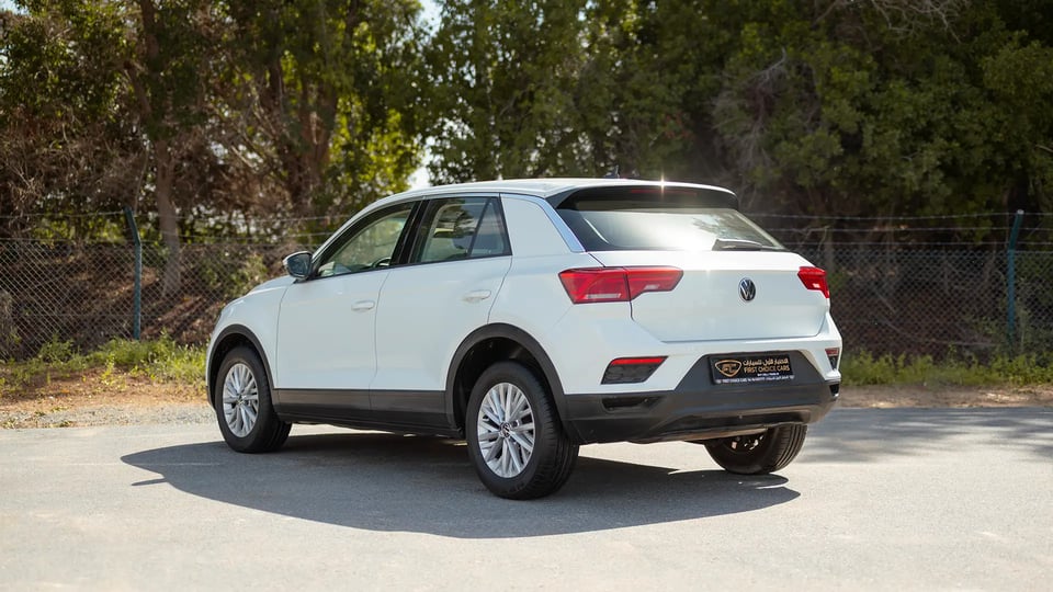 Used 2021 Volkswagen T-Roc Trend in White – Left Back Diagonal (45°) View for Sale at First Choice Cars Dubai Sharjah