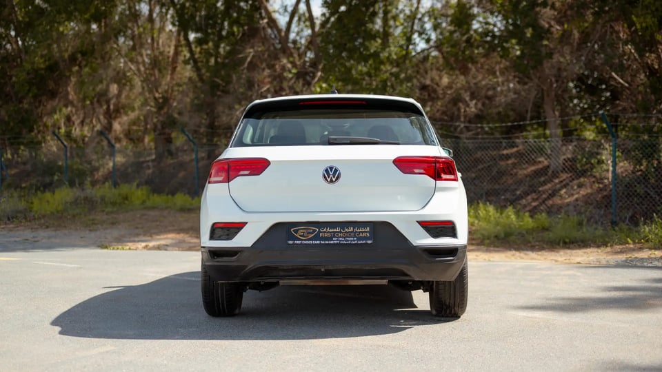 Used 2021 Volkswagen T-Roc Trend in White – Back/Rear View for Sale at First Choice Cars Dubai Sharjah