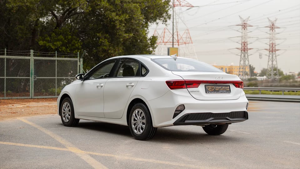 Used 2023 Kia Cerato LX in White – Left Back Diagonal (45°) View for Sale at First Choice Cars Dubai Sharjah