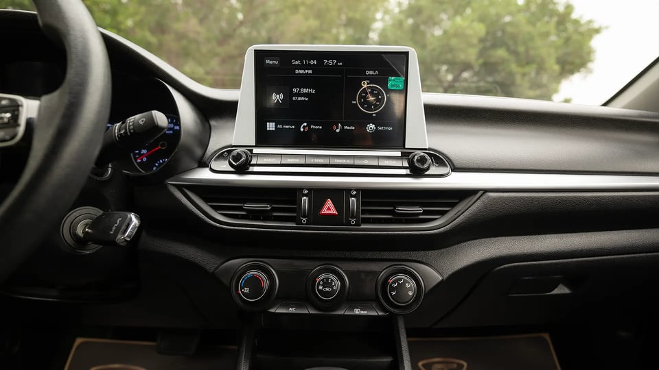 Used 2023 Kia Cerato LX in White – Infotainment / Touchscreen System for Sale at First Choice Cars Dubai Sharjah