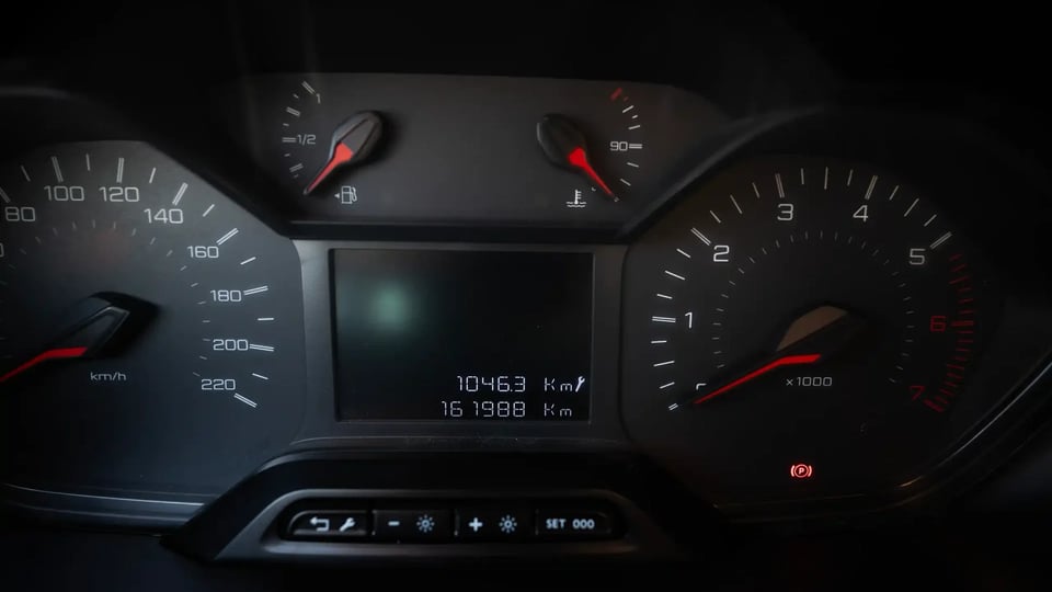 Used 2020 Peugeot Partner Long Van in White – Odometer / Mileage Reading View for Sale at First Choice Cars Dubai Sharjah