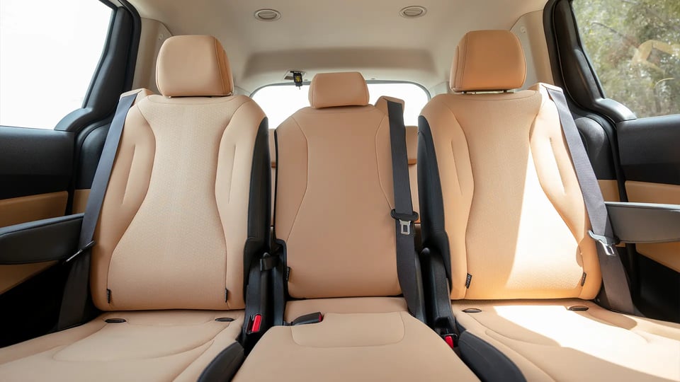 Used 2022 Kia Carnival LX in White – Rear Seat View for Sale at First Choice Cars Dubai Sharjah