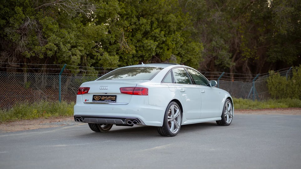 Used 2016 Audi S6 TFSI Quattro in White – Right Back Diagonal (45°) View for Sale at First Choice Cars Dubai Sharjah