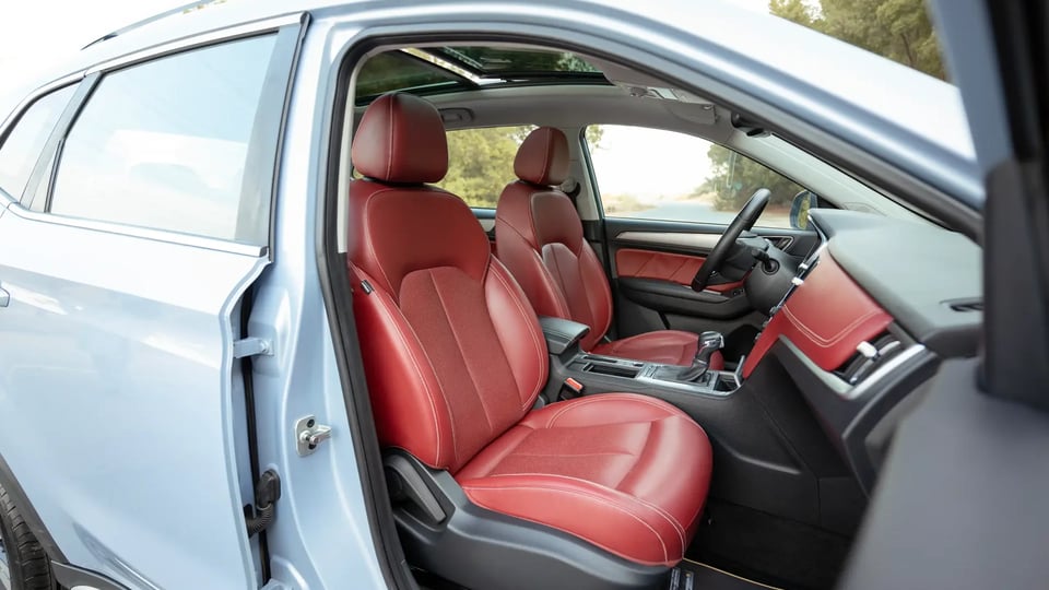 Used 2022 MG RX5 Luxury in Silver – Front Passenger Side Cabin View for Sale at First Choice Cars Dubai Sharjah