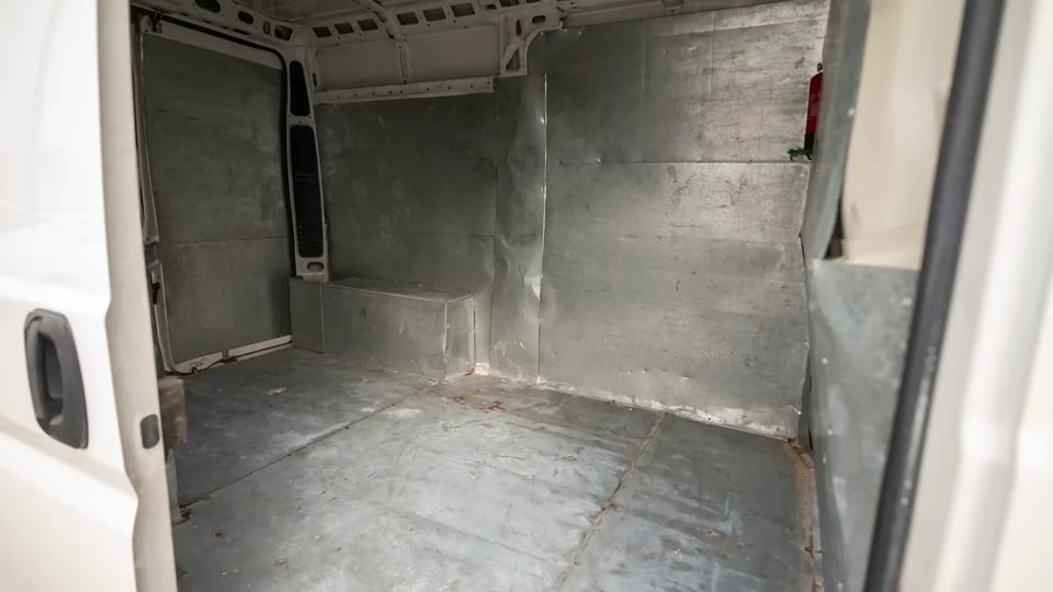 Used 2022 Peugeot Boxer L2h2 in White – Delivery Box Right Side Interior View for Sale at First Choice Cars Dubai Sharjah