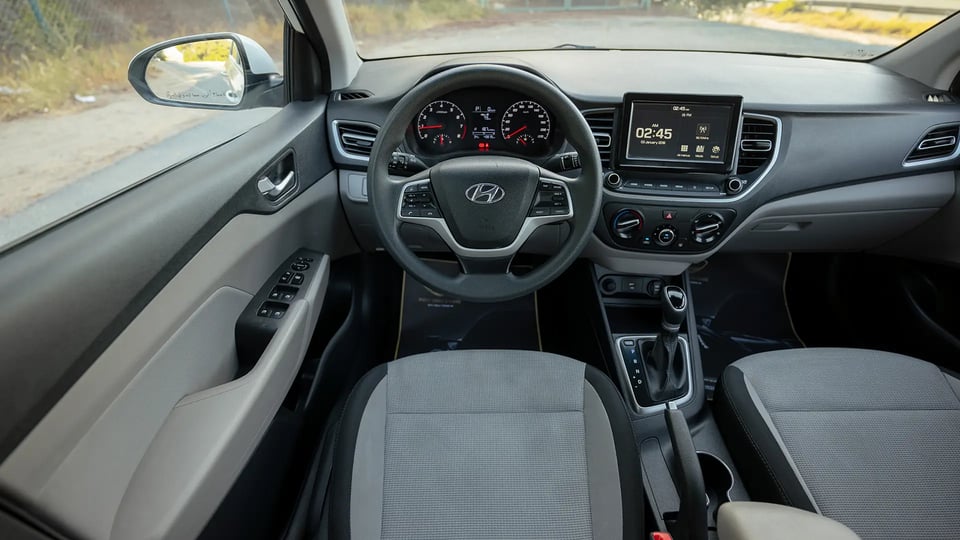 Used 2023 Hyundai Accent Smart in White – Steering Wheel & Instrument Cluster for Sale at First Choice Cars Dubai Sharjah