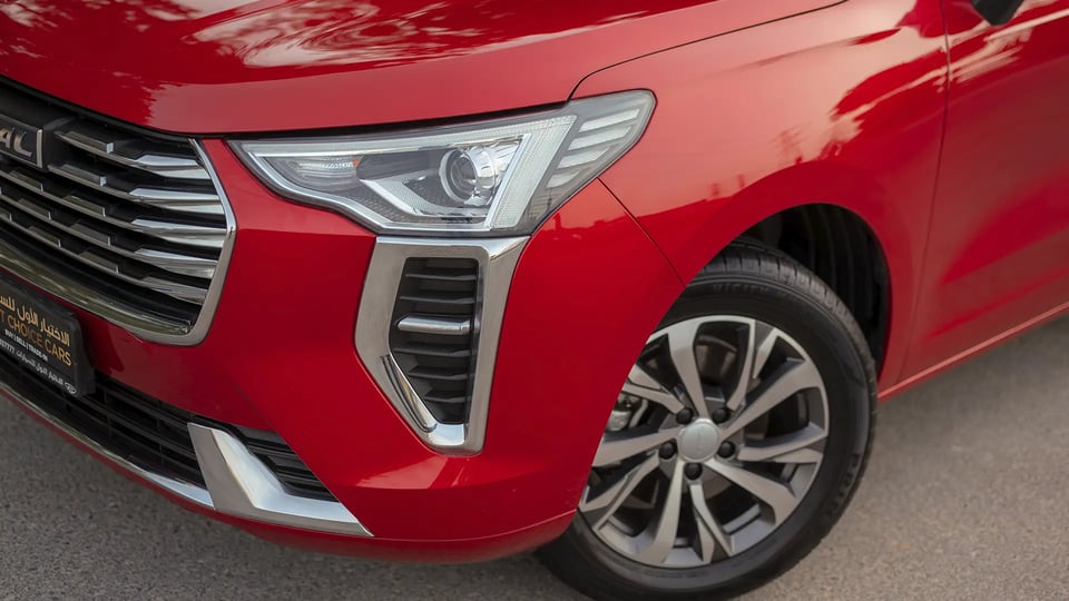 Used 2023 Haval Jolion Plus in Red – Headlight Close-up for Sale at First Choice Cars Dubai Sharjah