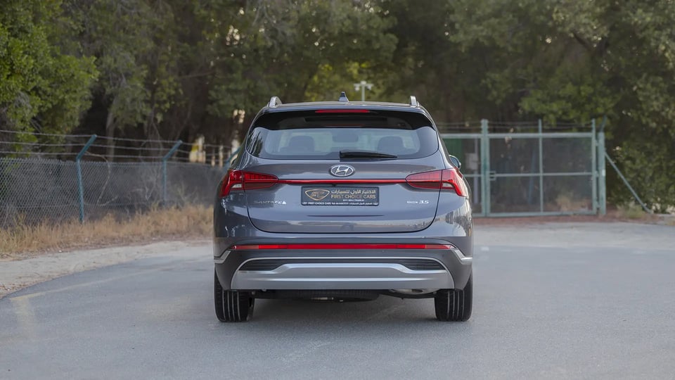 Used 2023 Hyundai Santa Fe Premium Plus in Grey – Back/Rear View for Sale at First Choice Cars Dubai Sharjah