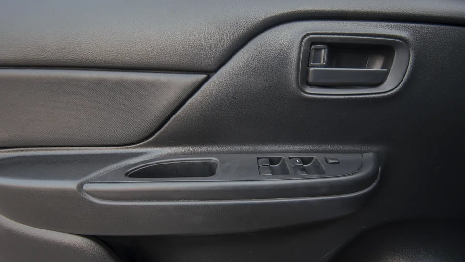 Used 2020 Mitsubishi L200 GLX Double Cabin in White – Driver Door Panel Full View for Sale at First Choice Cars Dubai Sharjah