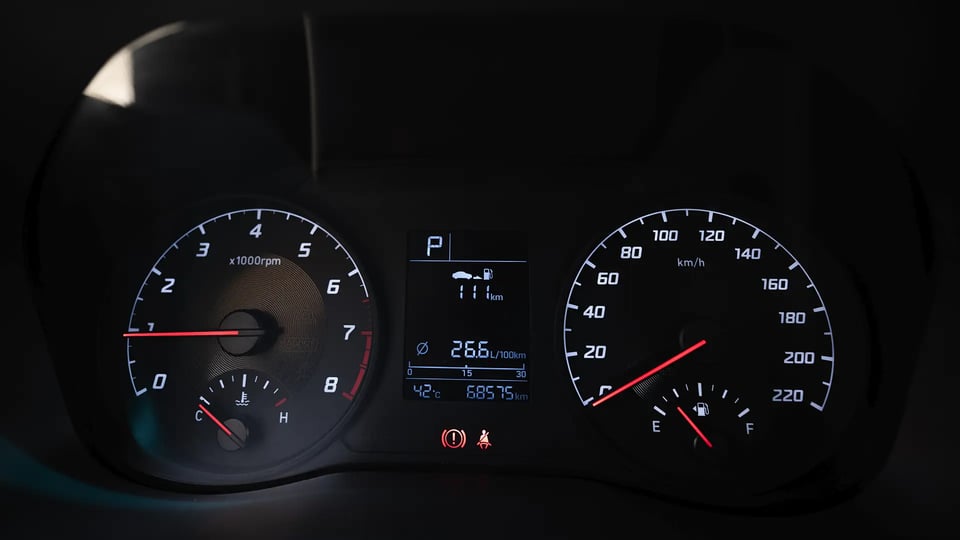 Used 2023 Hyundai Accent Smart in White – Odometer / Mileage Reading View for Sale at First Choice Cars Dubai Sharjah
