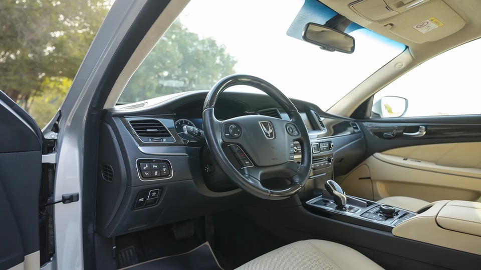 Used 2014 Hyundai Centennial VS500 in Silver – Driver Side Dashboard & Steering View for Sale at First Choice Cars Dubai Sharjah