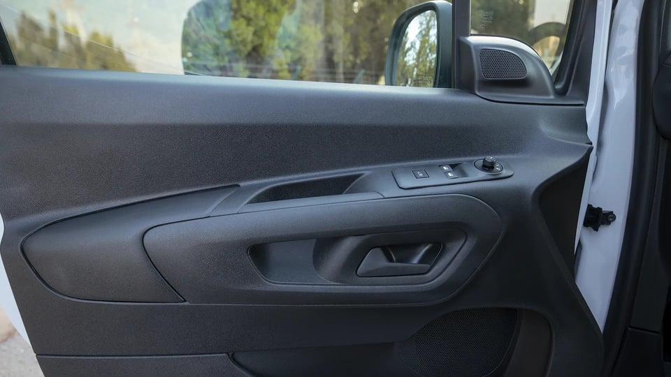 Used 2025 Fiat Doblo Cargo in White – Driver Door Panel Full View for Sale at First Choice Cars Dubai Sharjah