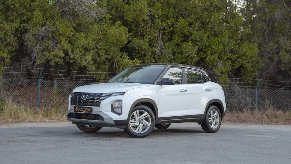 Used 2025 Hyundai Creta Smart in White – Left Front Diagonal (45°) View for Sale at First Choice Cars Dubai Sharjah
