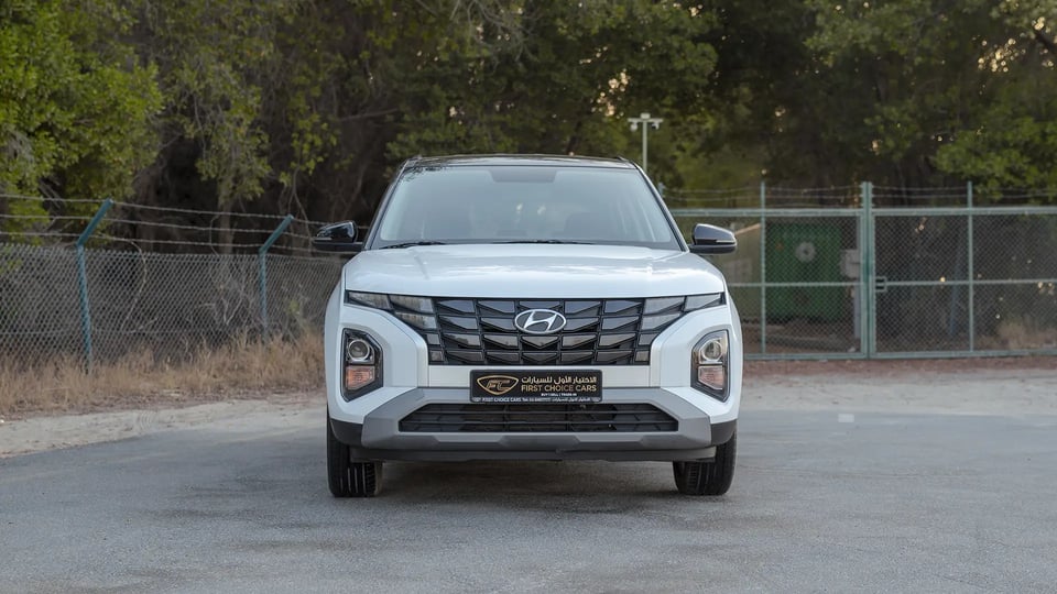 Used 2025 Hyundai Creta Smart in White – Front View for Sale at First Choice Cars Dubai Sharjah