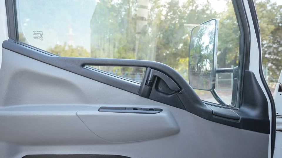 Used 2022 Mitsubishi Canter Chiller Box in White – Driver Door Panel Full View for Sale at First Choice Cars Dubai Sharjah