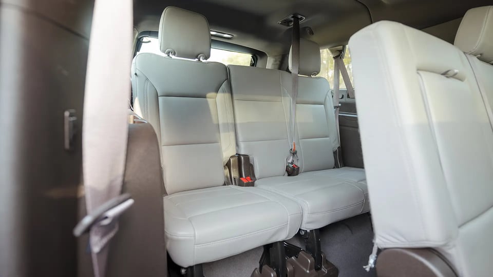 Used 2023 Chevrolet Suburban LT in White – Third Row Right Seat View for Sale at First Choice Cars Dubai Sharjah