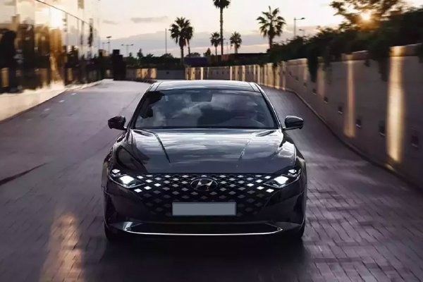 Hyundai Azera 2023