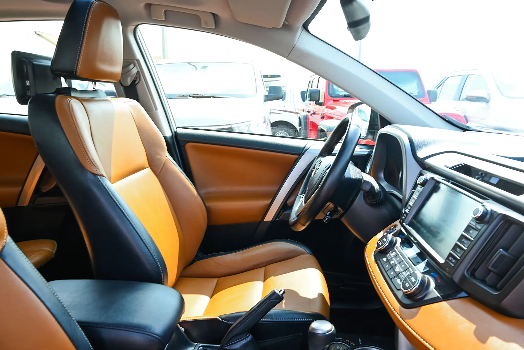 Toyota Rav 4 Vxr 2017 - Image 4