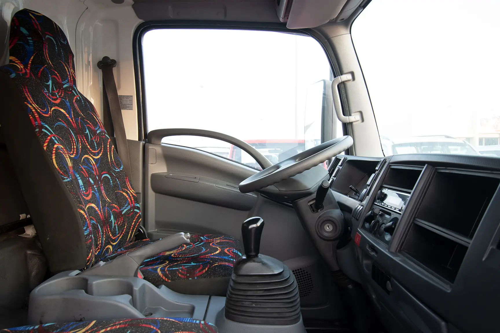 Isuzu N-Series Npr 2020